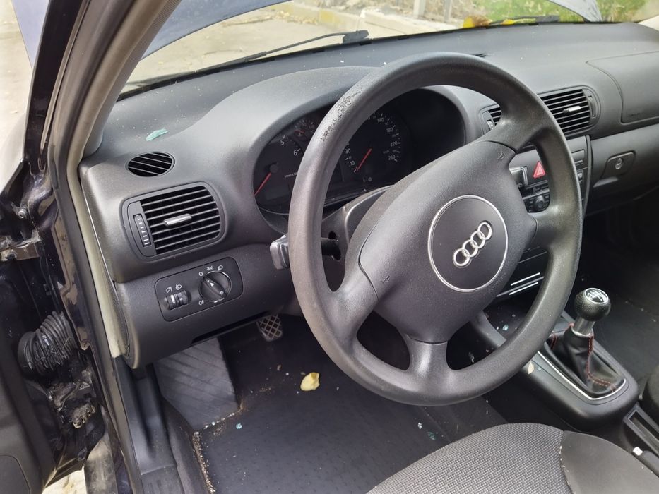 Audi A3 1.6 НА ЧАСТИ