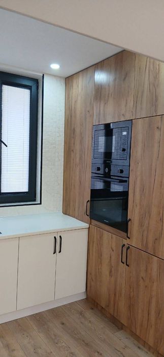 Квартира на рынок Госпиталка 2*3/2/4 общ пл 60м Евро с обстановкой