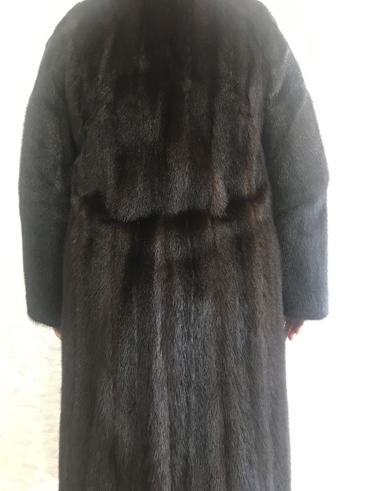 Женская норковая шуба