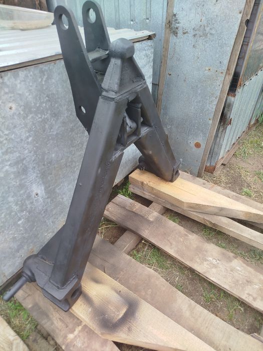 Продам  угольник МТЗ-ХТЗ.