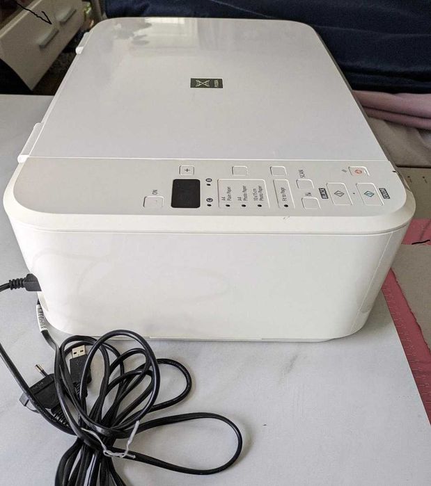 Мултифункционален Принтер ,Скенер, Копир