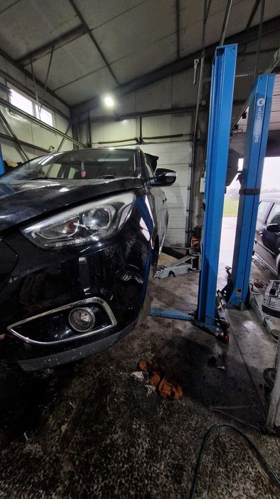 Dezmembrez Hyundai ix35 2014 Suv 1.7