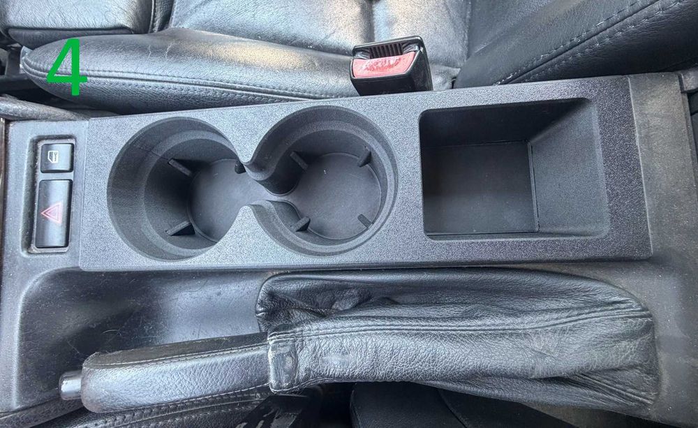 Cup holder / поставка за чаша BMW / БМВ E90 / 91 / 92 / 93  Е34 Е46