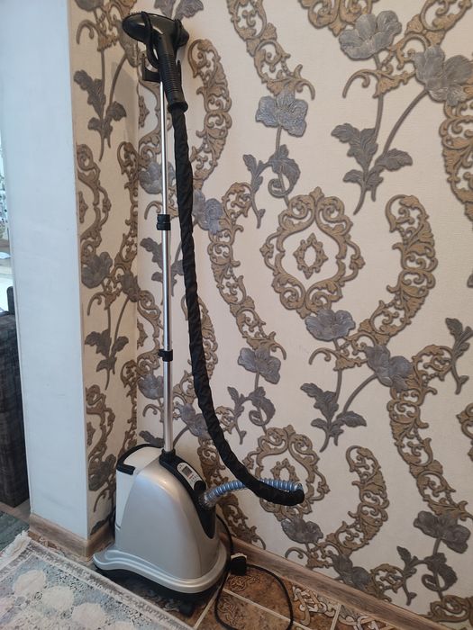 Паровой утюг продам