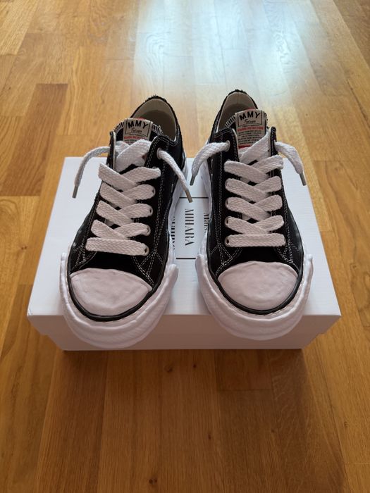 Maison Mihara Yasuhiro OG Sole Canvas Low "Hank Black"