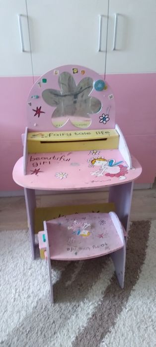 Продам детский столик