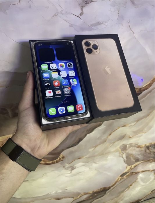 Продам телефон Айфон 11 Pro
