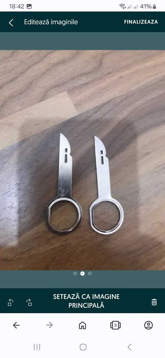 Chei radio casetofon Audi.