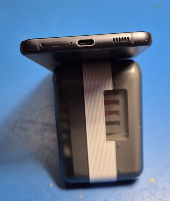 Samsung Galaxy S21 FE 5G 128GB - încărcător cu cablu 25W + 2 Huse