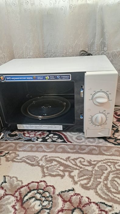 Samsung 23лBio микроволновка продаю
