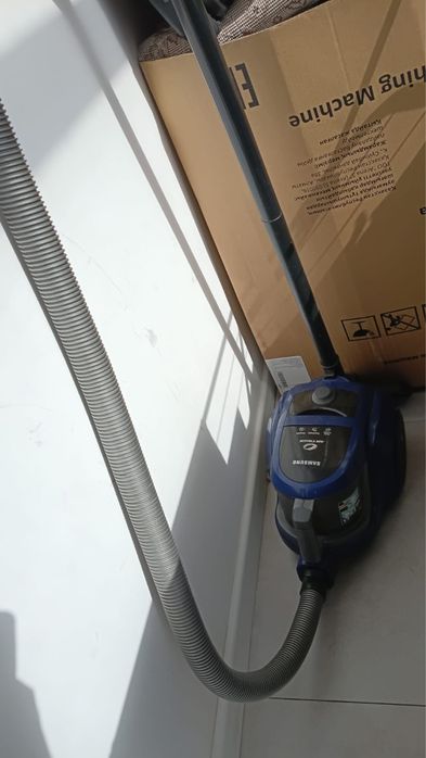 Пылесос, ковер, сушилка