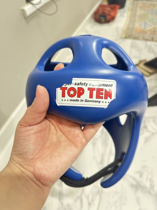 Продам шлем top tem