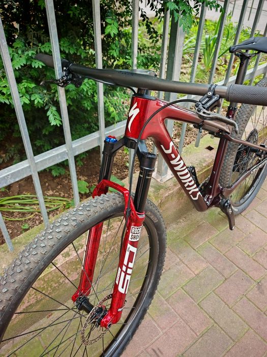 Bicicleta full suspension carbon Specialized S-works Epic World Cup marime S Darimo 8.4 kg stare impecabila