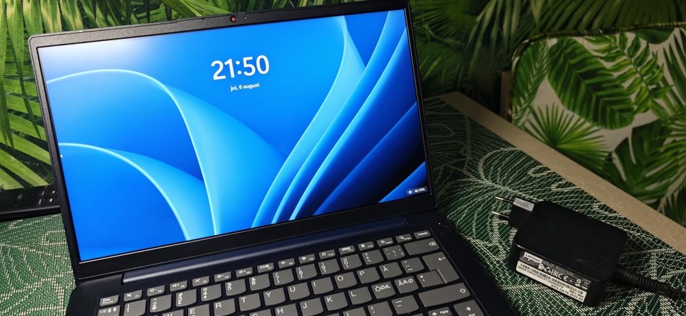 Lenovo IdeaPad 3 (14) – 12GB RAM / SSD Samsung NVMe 512GB