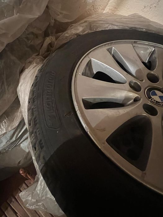 Джанти BMW 16” + чисто нови зимни гуми Kormoran