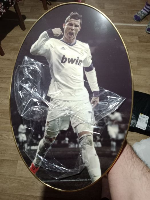 Футбольные флаги подвесные и Рональдо