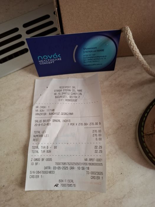 Sandale închise ortopedice mărimea 20