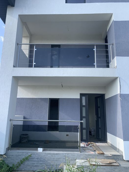 Inox cu geam cum doreste clientul