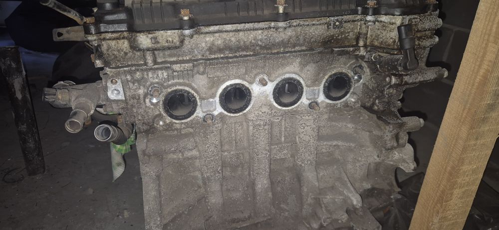 Продам  Двигатель