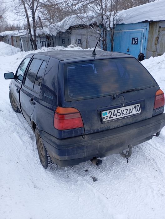 Продам гольф 3  1.6