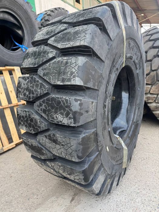 Шина погрузчика 23.5-25 PR28 (3 куба)