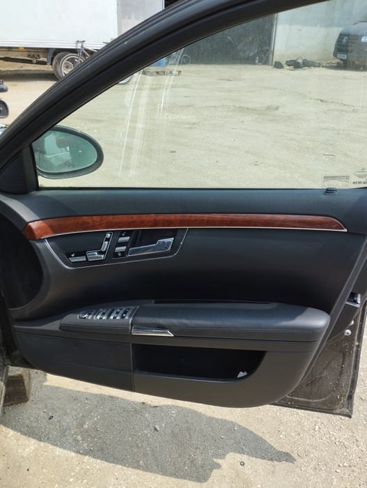 Черен кожен салон за Mercedes S - w221