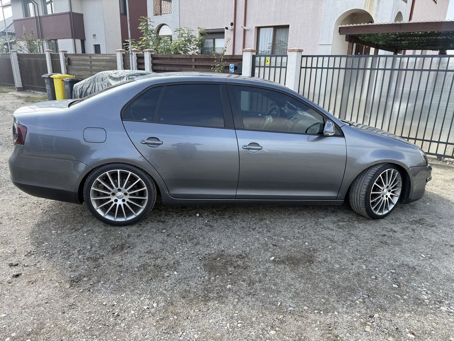 VOLKSWAGEN Jetta 2009 — imagine 4