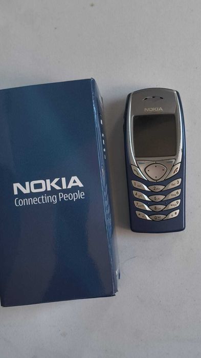 Vand Nokia 6100 in stare foarte buna