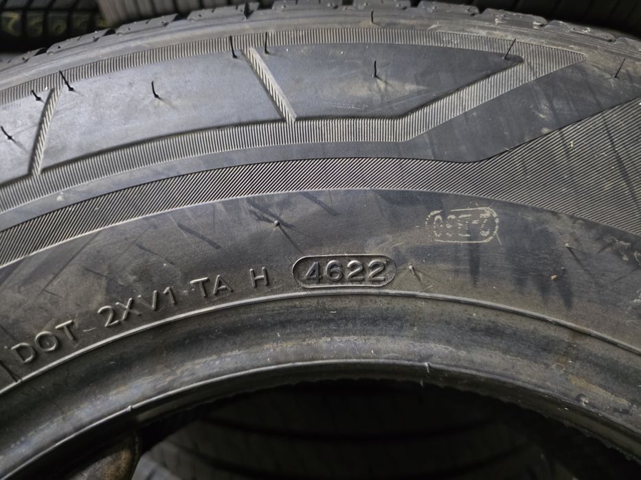 4бр Нови летни гуми за Бус 225 70 15С - Hankook