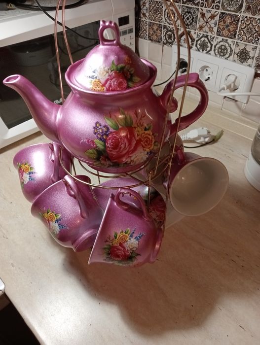 Продам Чайный сервиз, )