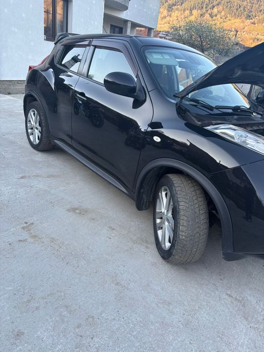 Nissan JUKE 2011