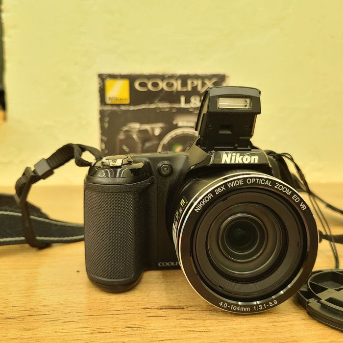Фотоаппарат Nikon Coolpix L810 в очень хорошем состоянии