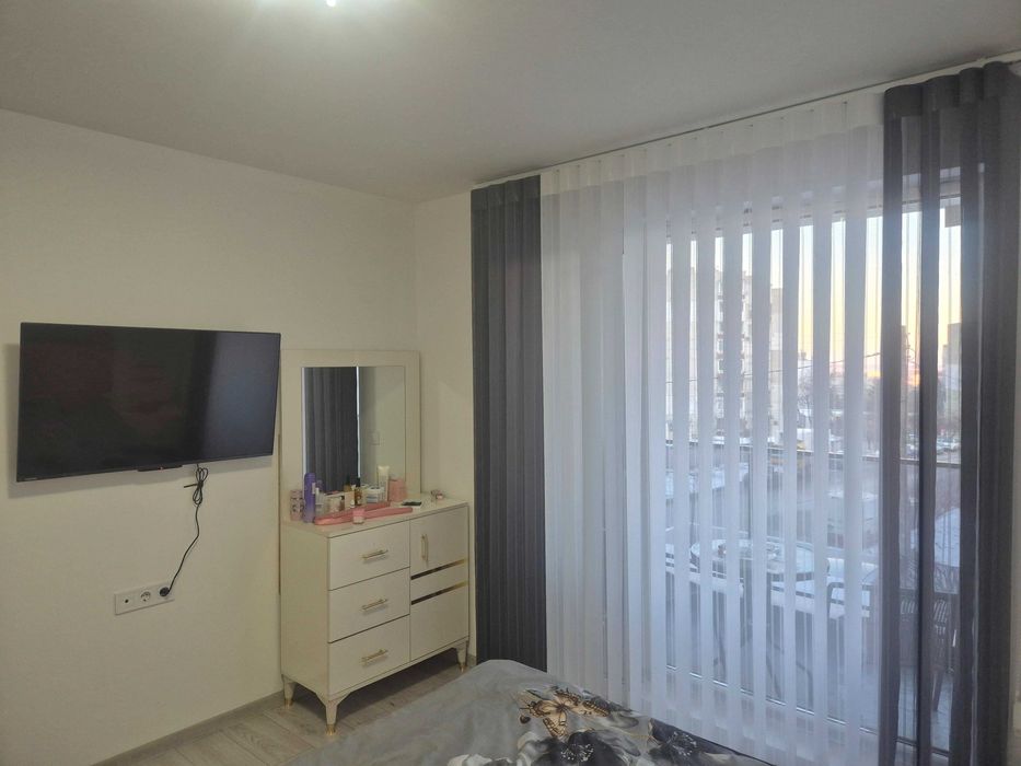 Продава се Тристаен апартамент в Шумен, Боян Българанов 2 - 80 кв.м за 1141 €/кв.м - Снимка #9