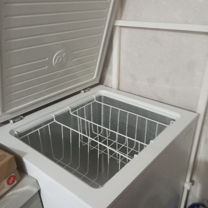 Продам морозильник Бирюса
