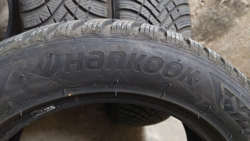 215/55/16 HANKOOK Rs3