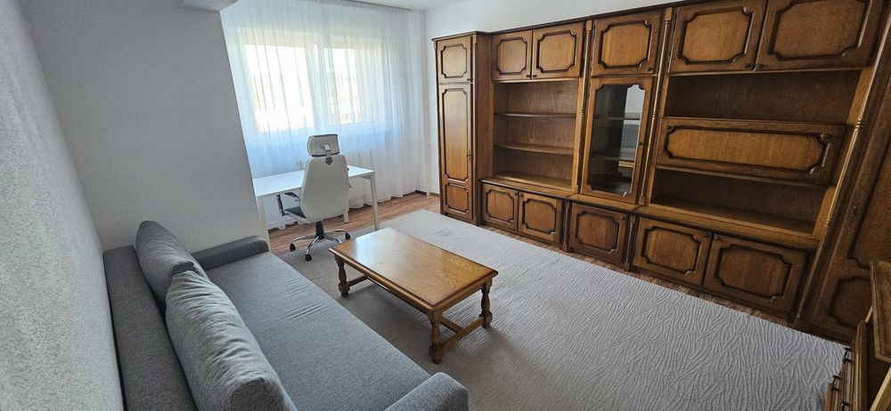 Închiriez apartament decomandat cu 2 camere – Terezian, Sibiu