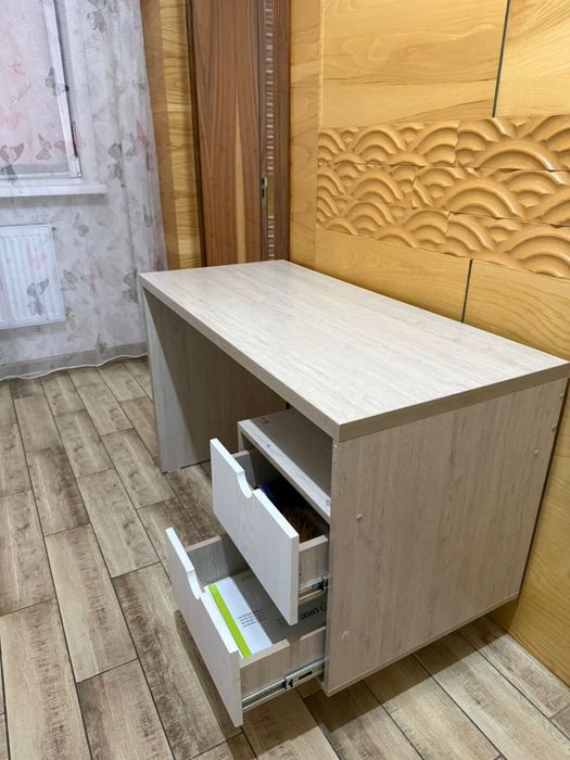 Детский шкаф + учебный стол