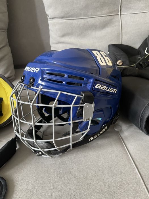 Щитки хоккейные и шлем BAUER