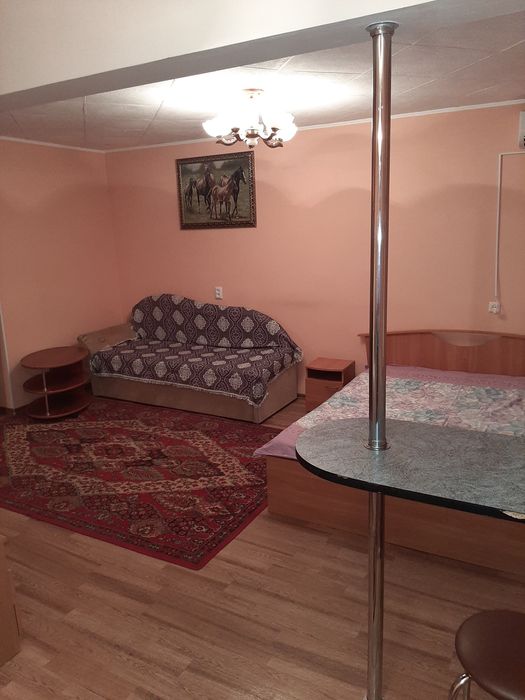 Продам 1-ком. Кв. Центр.