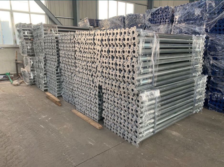 Телескопическая стойка 
от 2,25м до 4м

• Изготовлены из к