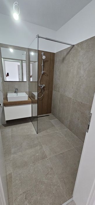 Vând apartament 2 camere