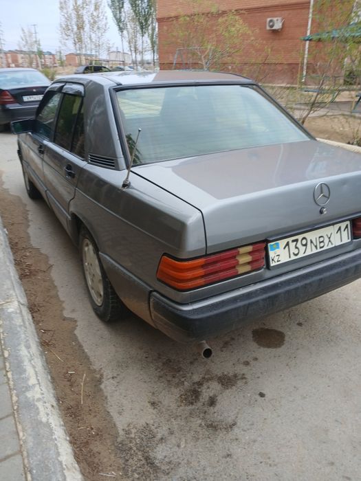 Мерседес 190 срочно