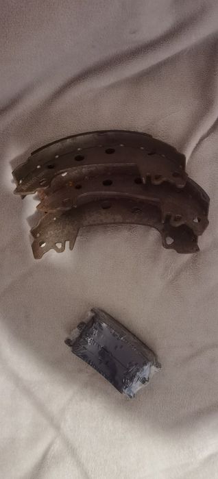 vand placute frana dacia 1310