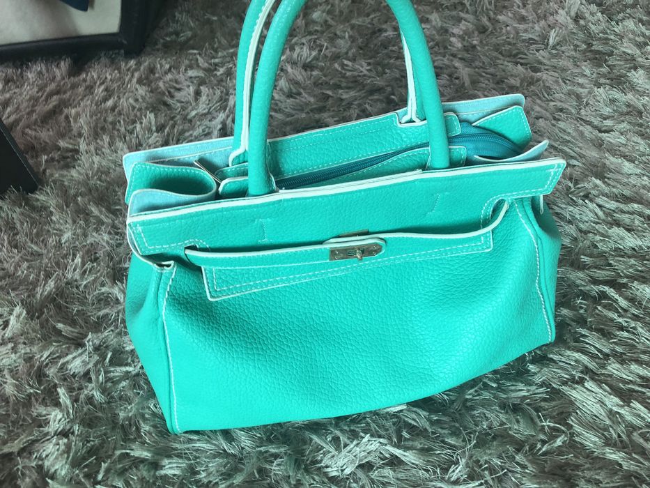 Чанта цвят мента