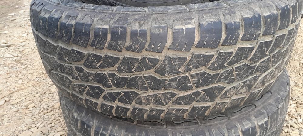 Продам авто Шины