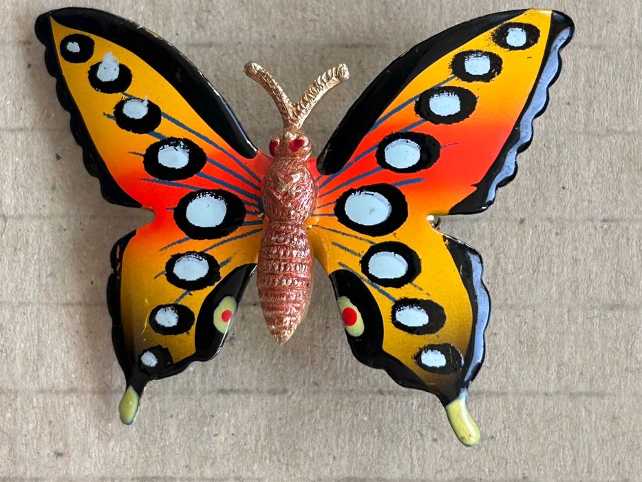 Различни маки  бижута