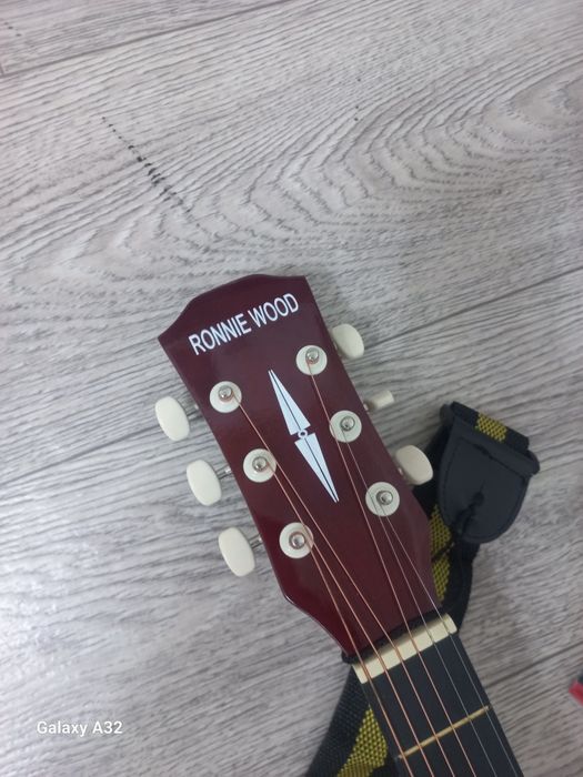 Гитара сатылады новый