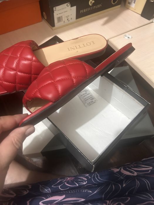 Летняя обувь для девушек