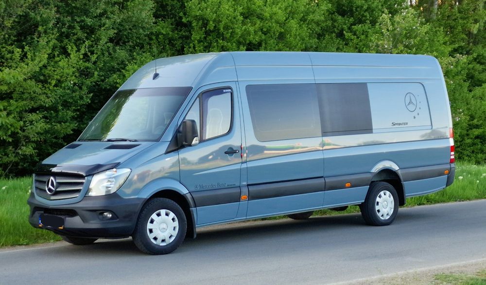 Mercedes-Benz Sprinter 2018 Extra Lung 8+1 Locuri VIP, Automată, 163CP