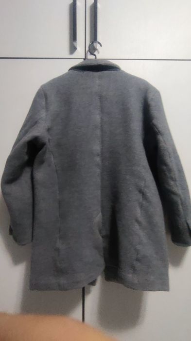 Чисто ново палто ,подарък ми но се оказа малко